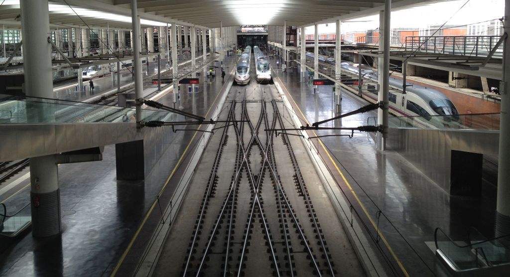 Mit dem Zug von Madrid nach Valencia | Work and Travel Blog