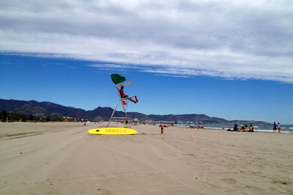 Rettungsschwimmer am Strand in Castellón