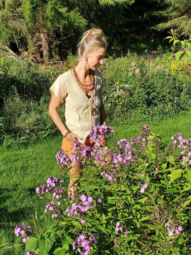Karolines way of life med blommor, hälsorådgivning