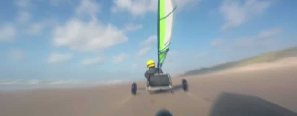 Blokarten over het strand