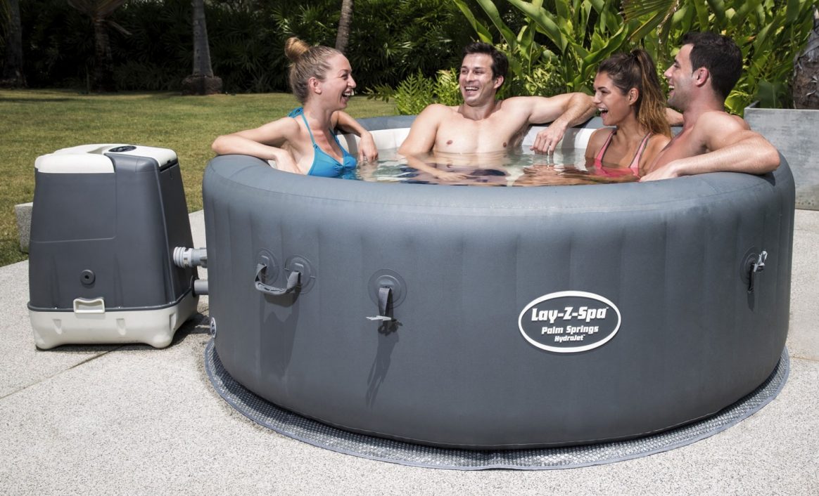 Lay-Z-Spa Palm Springs HydroJet Jacuzzi