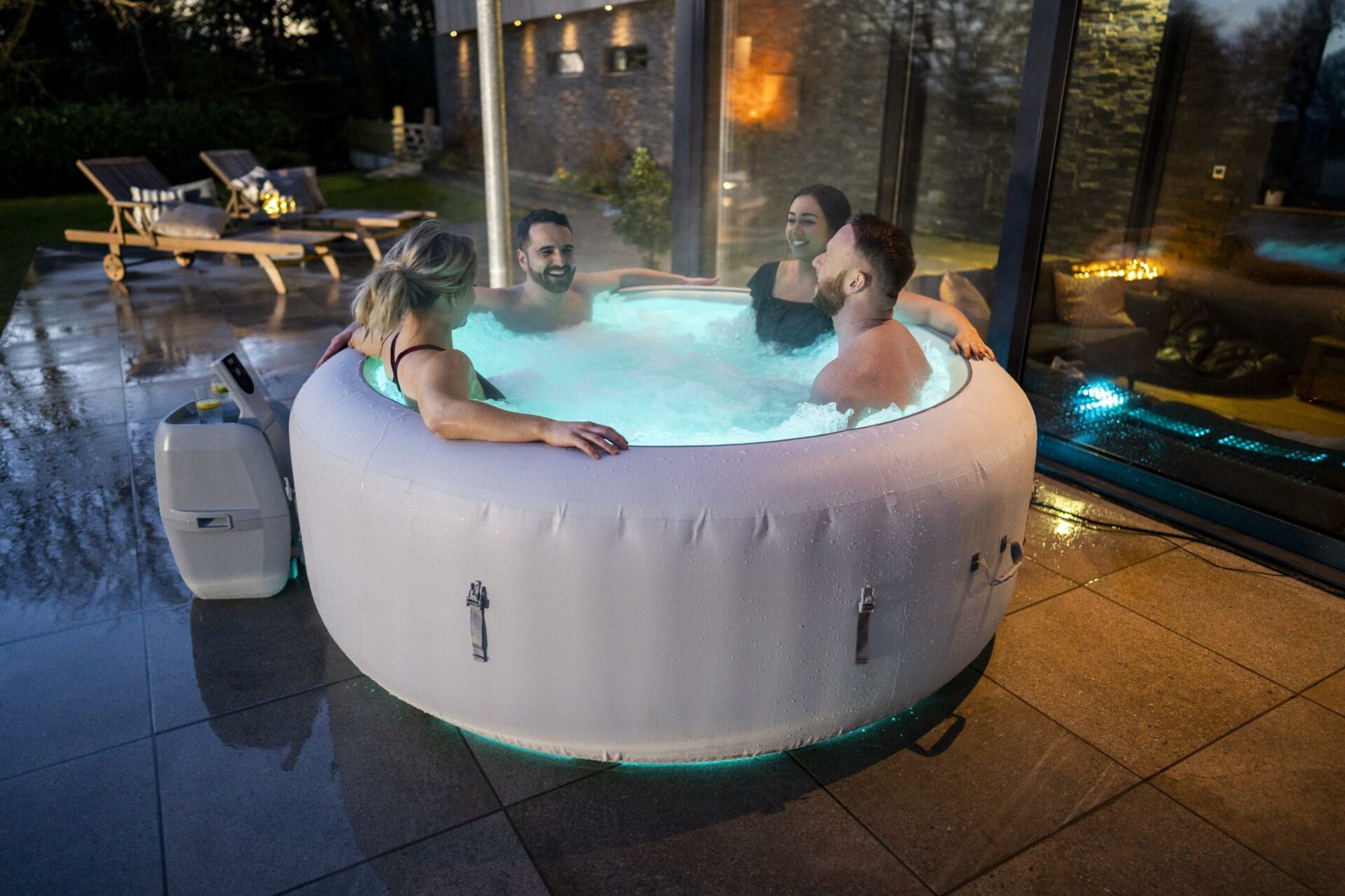 Lay-Z-Spa Paris AirJet Jacuzzi boblebad