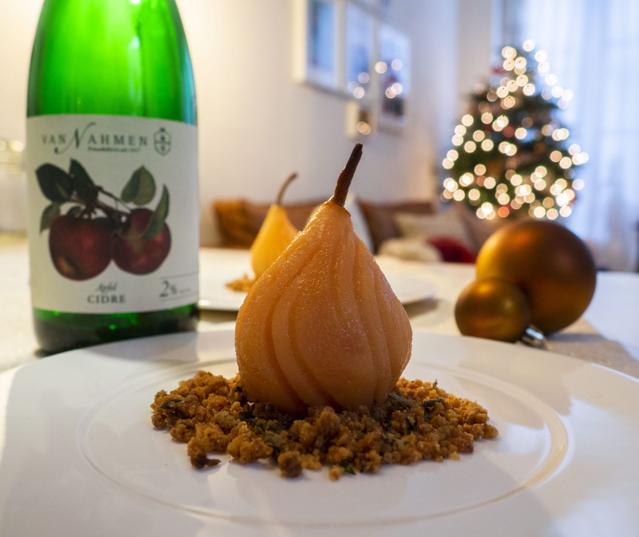 stoofpeertjes in cider met een crumble van tijm