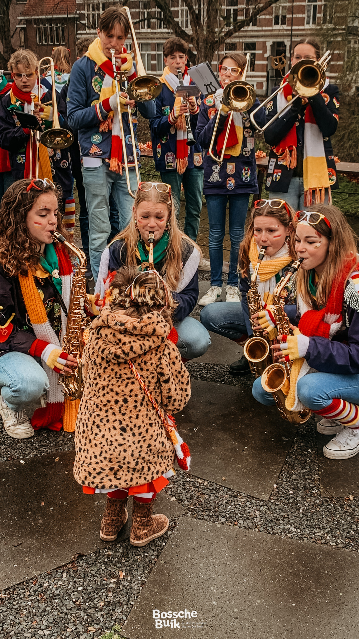 geschiedenis carnaval in oeteldonk oliebollenfantengeloop