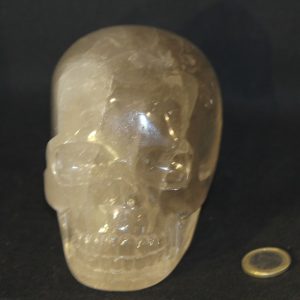 Crâne en Cristal de roche de l'Himalaya en quartz fantôme 1556g