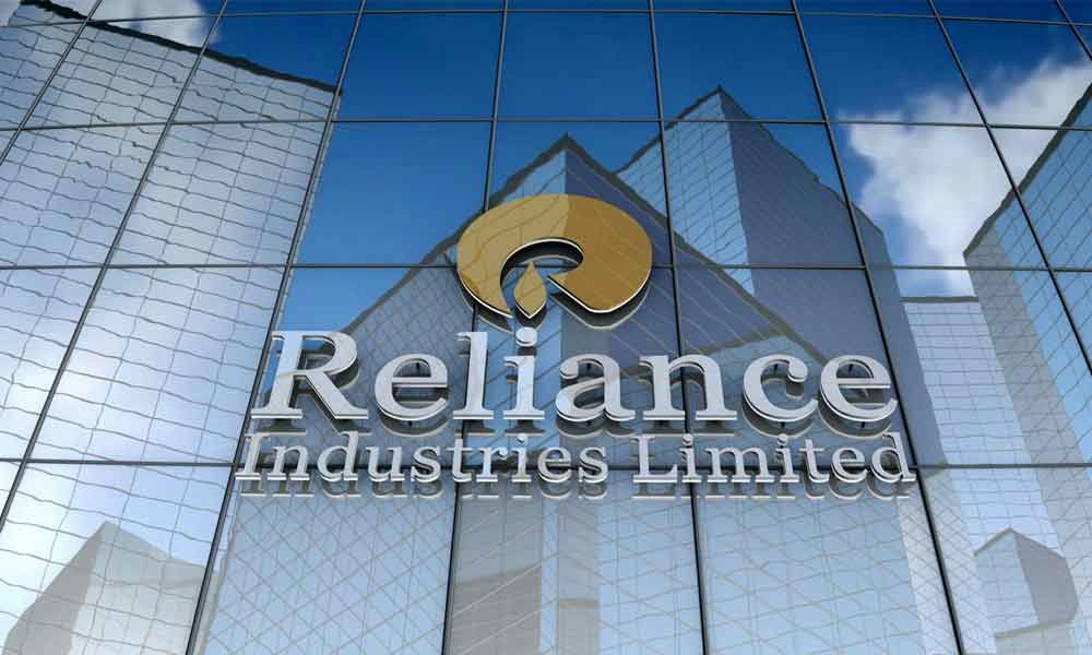 Reliance Fills Its Tote With UK, Italian Fashion Brands Brand News