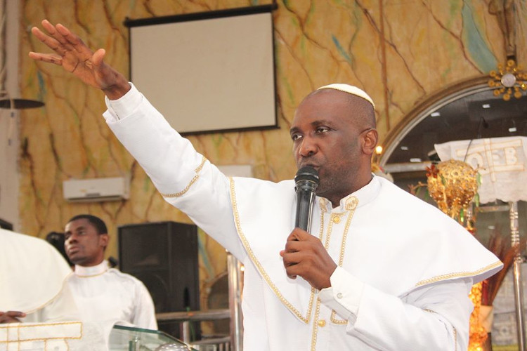 Primate-Elijah-Ayodele, Primate Ayodele Reveals Shocking prophesy On When COVID-19 Will Disapear, primate ayodele on edo election, primate ayodele phone number,, primate ayodele latest prediction, primate ayodele 2020 predictions, primate ayodele prophecy on biafra, olabayo prophecy for 2020, primate ayodele on us election, primate ayodele biography, primate ayodele news, Primate Ayodele On 2023 Election