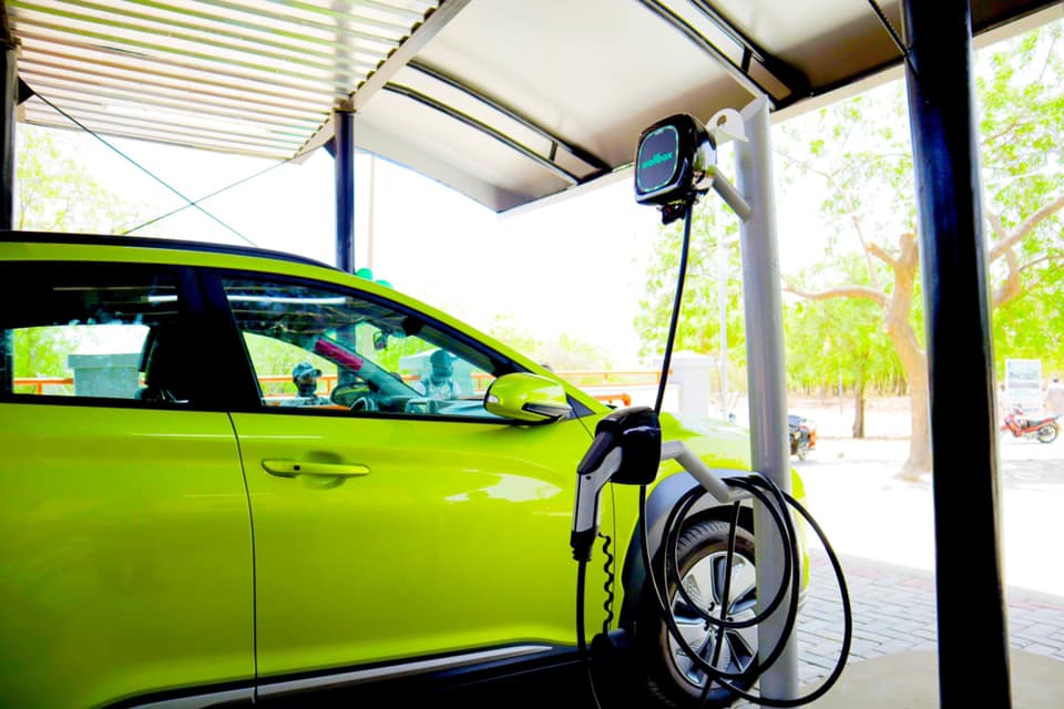 FG Commissions First Solar Powered Electric Vehicle Charging Station (PICS) Jelani Aliyu, DG NADDC Commissions First Solar Powered Electric Vehicle Charging Station (Photos) Brandnewsday8