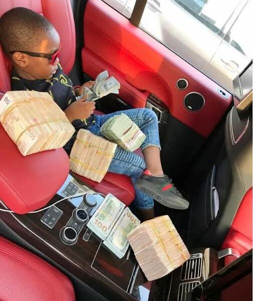 mompha net worth, mompha junior age, mompha junior net worth 2021, richest kid in nigeria, mompha bureau de change, hushpuppi and mompha who is the richest, richest man in the world, ismaila mustapha