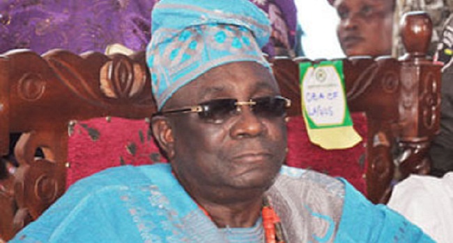 Isale Eko Descendants Donates Medical Supplies To Commemorate Oba Of Lagos Akiolu's 80th Birthday