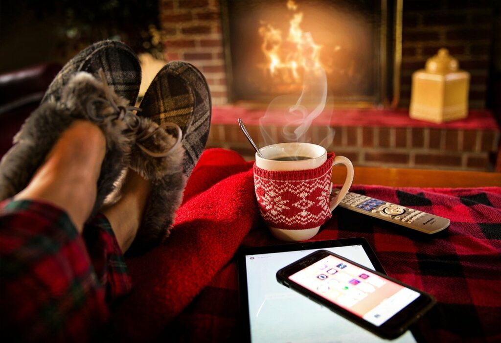 fireplace-home-living-room