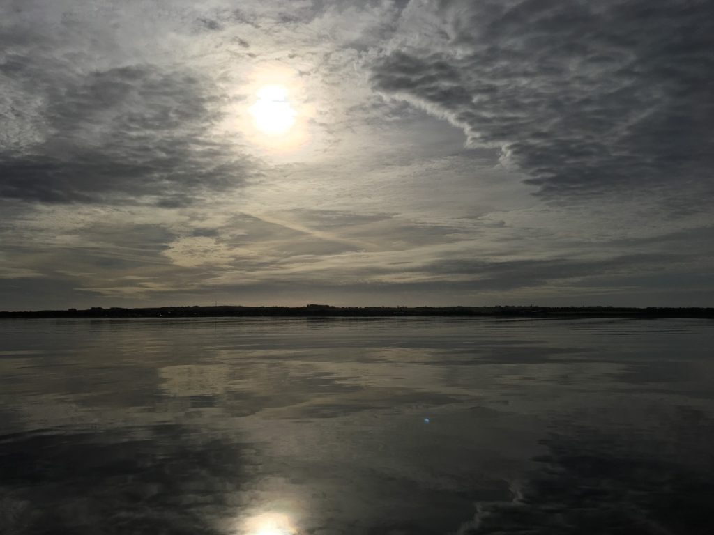 Oktobersol over Venø Bugt