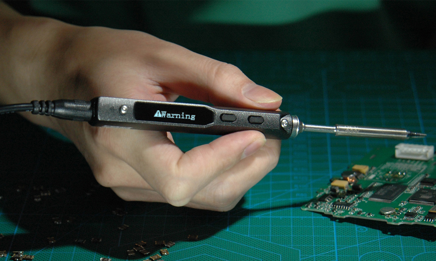 TS100-soldering-iron