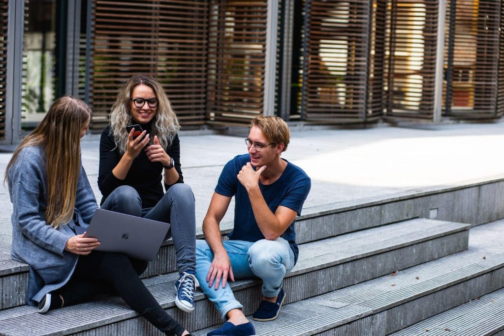 How Students Can Take Charge of Their Finances