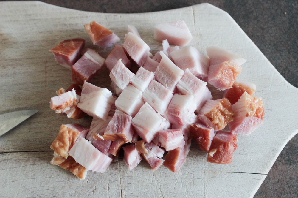 Bacon chunks