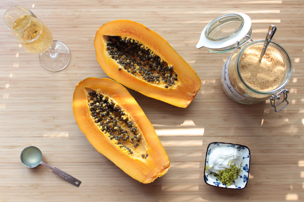 Ingredients for papaya sorbet