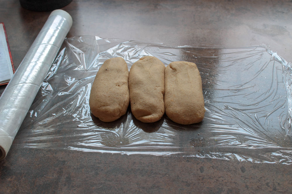 Gingerbread roll dough