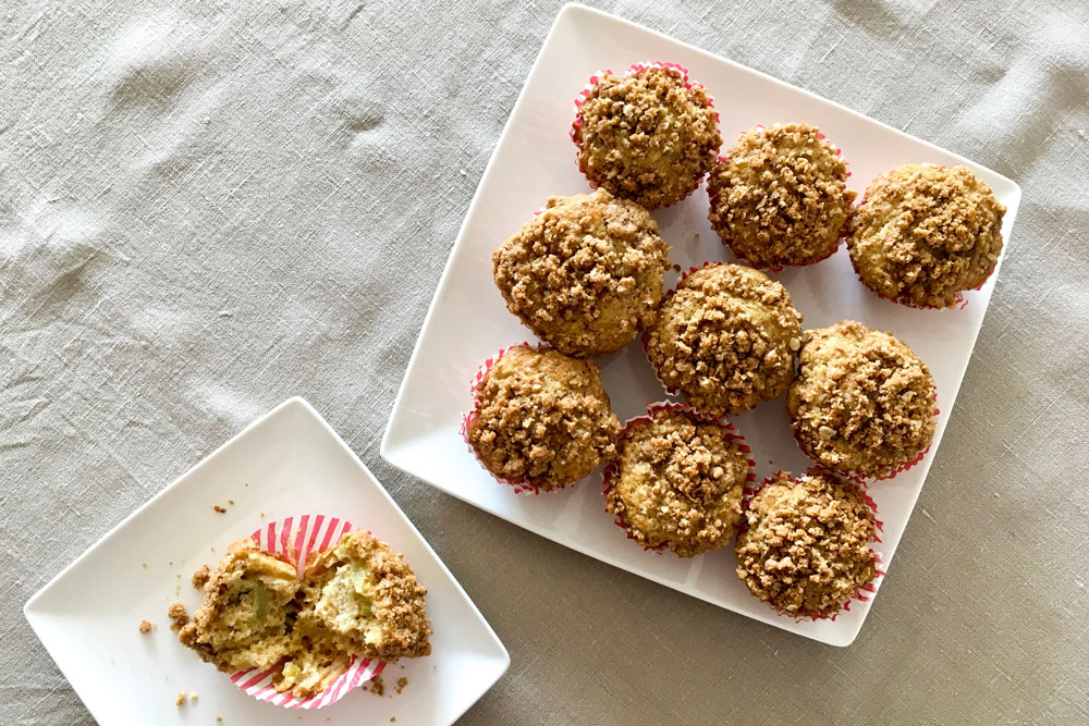 Celozrnné rebarborové muffiny