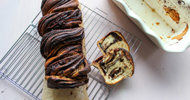 Kvásková čokoládová babka