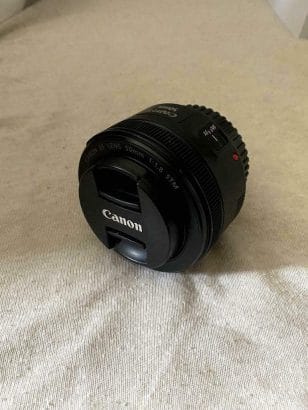 Canon EOS 2000d body en 2 lenzen