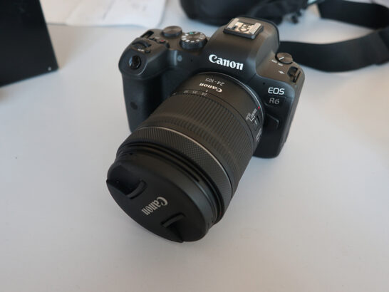 CANON EOS R6 body en lens