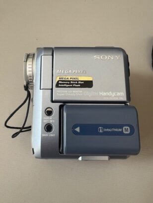 Sony video recorder DCR-PC105