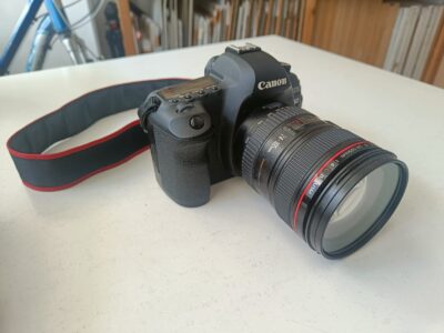 Combi Canon 5D Mark II body +zoomlens + toebehoren