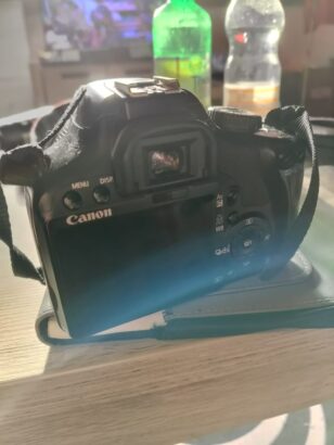 Canon EOS 450D – Zwart + Canon EF-S 18-55mm