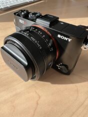 Sony RX1R II – 42MP Full Fr + Zeiss 35mm – weinig