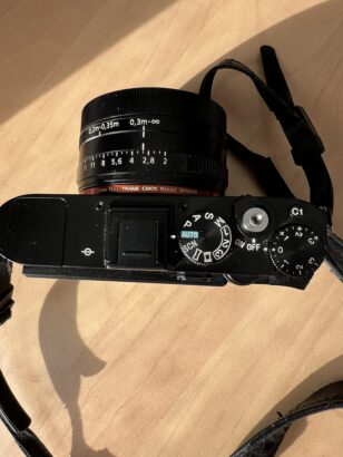Sony RX1R II – 42MP Full Fr + Zeiss 35mm – weinig