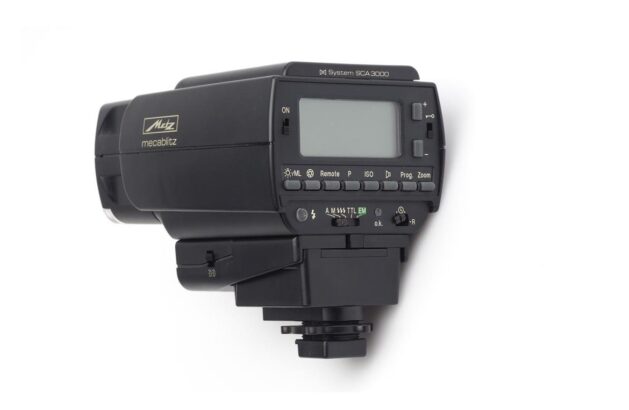 Metz Mecablitz 40MZ-3 voor Nikon met reflector