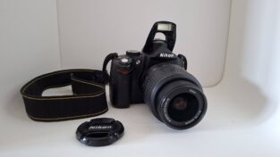 Nikon D5000