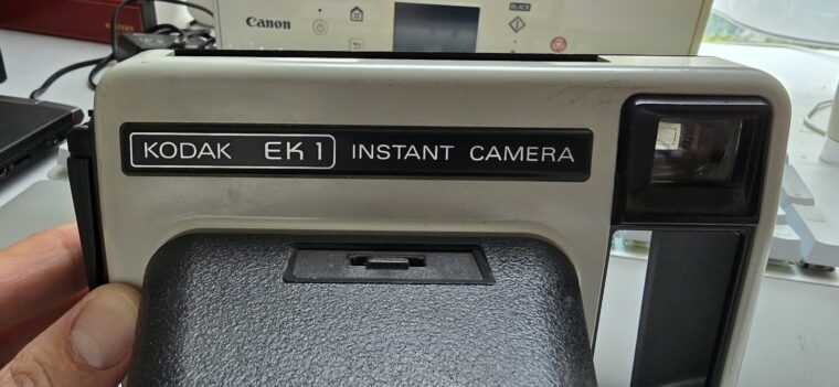Kodak EK1 – Instant camera