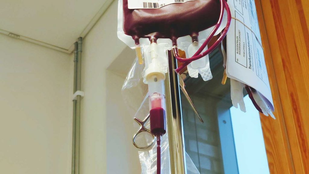 Tis, kl: 14.27 – Blod och prepp inför transplantation
