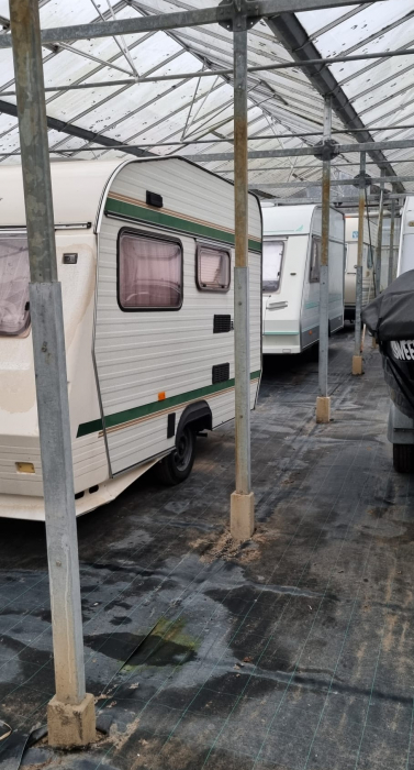 Caravanstalling (8)