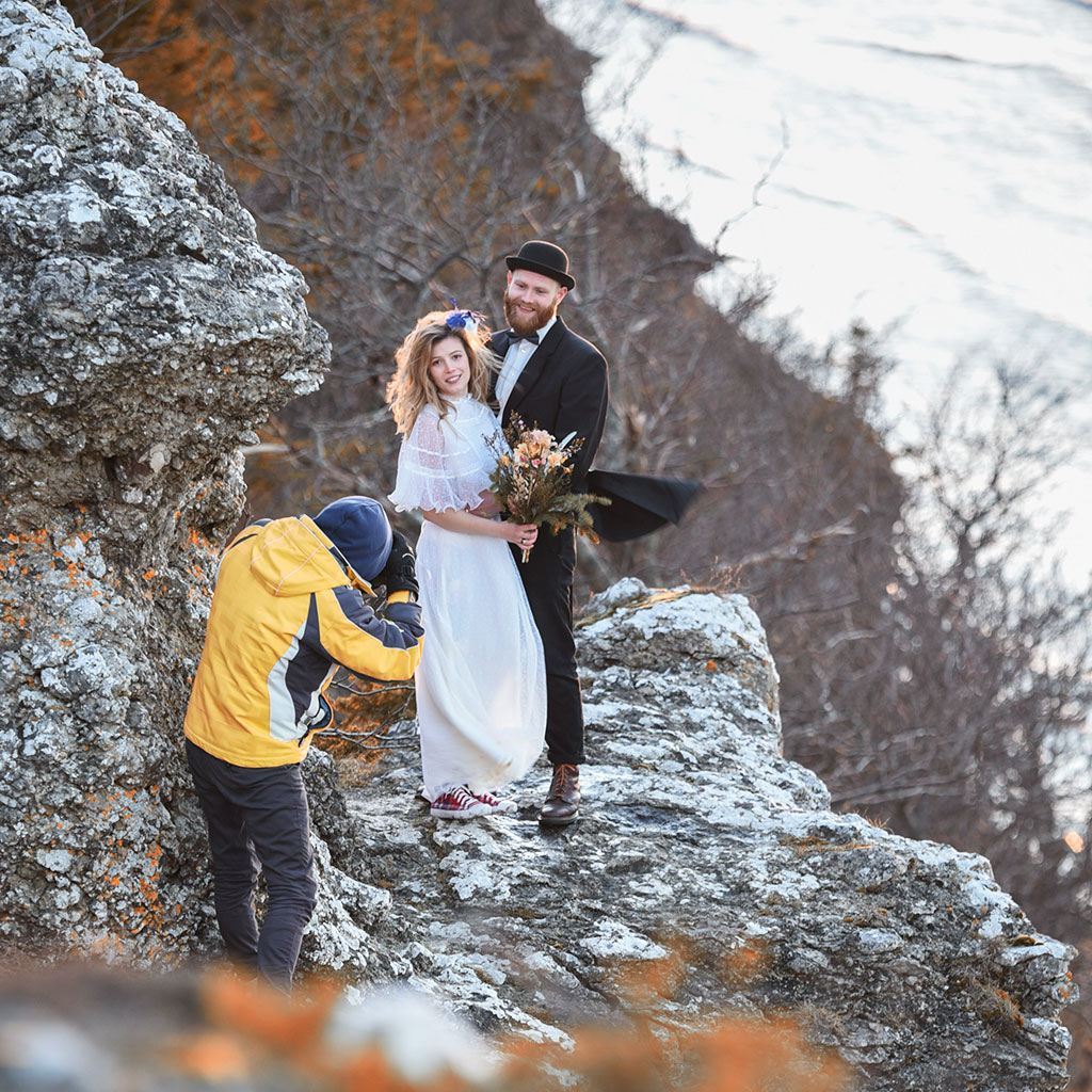 Sprang på en bröllopsfotografering på Högklint