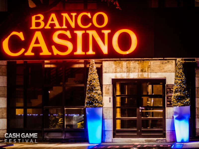 Banco Casino entrance.