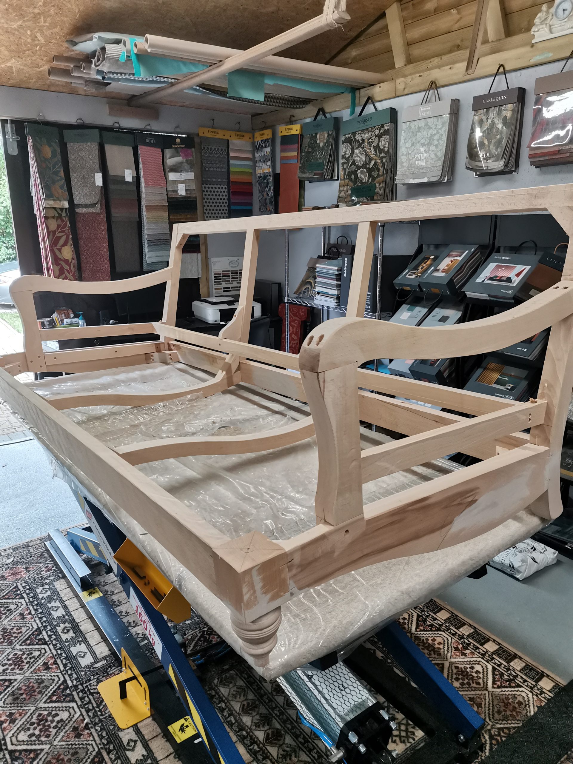 QUALITY HAND MADE FRAMES - Cat and Kiwi Upholstery