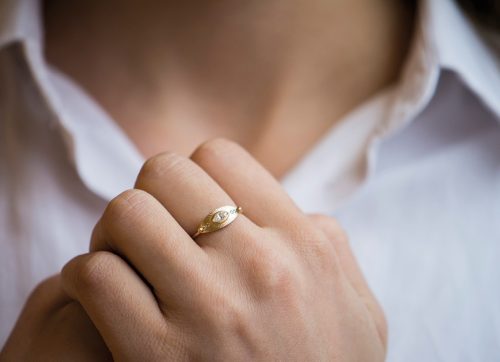 yellow gold protection and believes large sun eye diamond marquise and four diamonds articulated ring