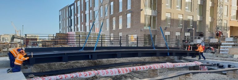 CG Jensens Ståldivision monterer ny bro i Københavns Sydhavn
