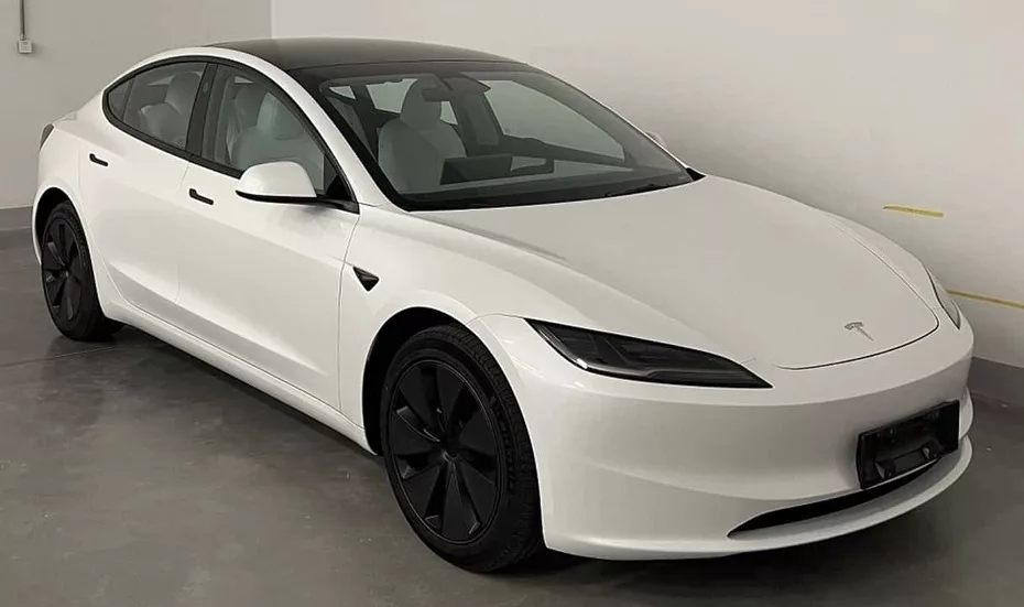 Tesla Model 3 Plaid