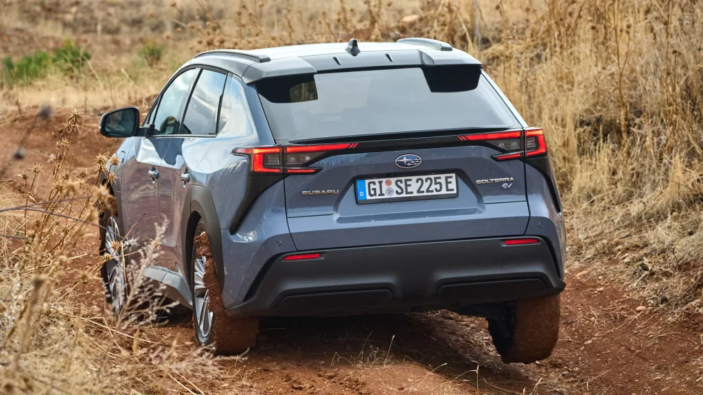 subaru laddbox