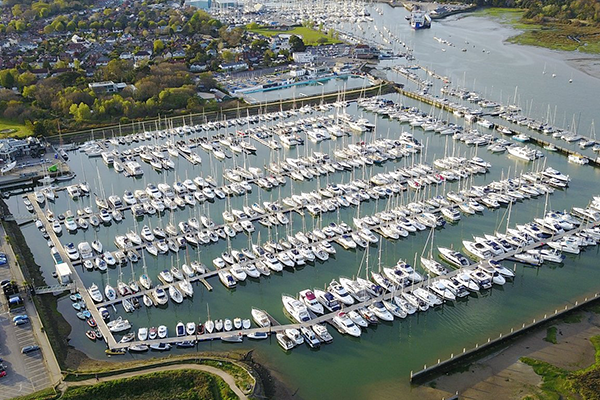 Charterdays Luxury Private Yacht Charters | Solent & Isle of Wight