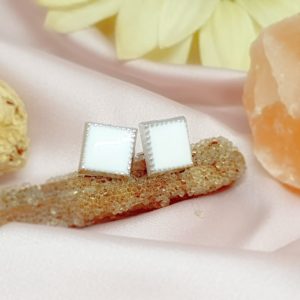 Chic Stud Earrings - White Square - ChicSmyck Sweden