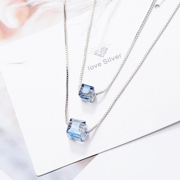 De Crystal Cube Necklace - Chicsmyck