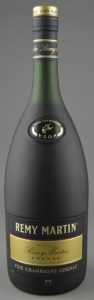 No alcohol or content stated; on the back: 700ml; Asian import