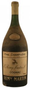 3L? VSOP; or gallon? (hight is 48cm). Fine Champagne.