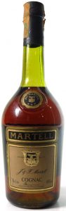 70cl e, three stars without text in black below the main label; capsule plain