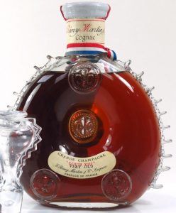 'Louis XIII' and 'Very Old' lines are touching; content not stated, no labels on back (1960s)
