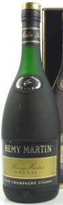 68cl e stated left; '40%vol'; 'Produce of France'